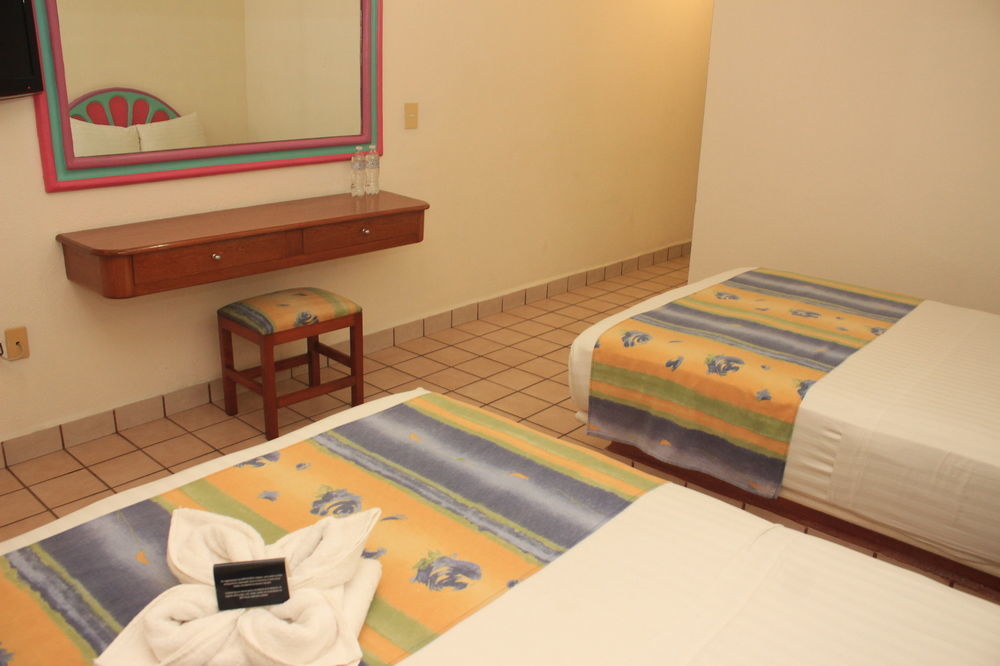 Am Amakal Hotel & Park Санта-Крус-Хуатулко Экстерьер фото