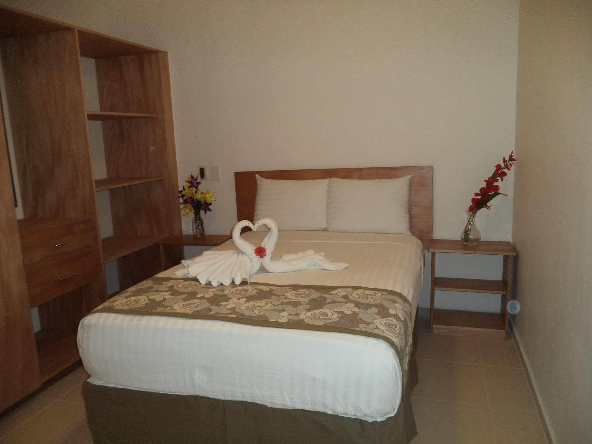 Am Amakal Hotel & Park Санта-Крус-Хуатулко Экстерьер фото